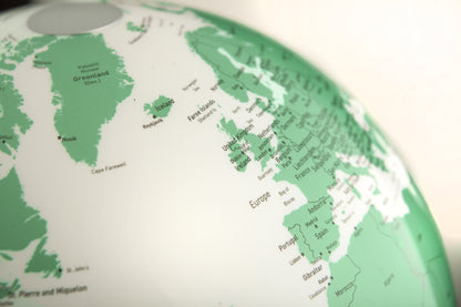 Atmosphere Light & Colour Leuchtglobus 30 cm Tischglobus in versch. Varianten